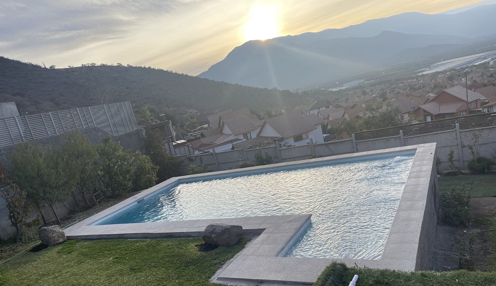 Detalle de terminación en piscina Multipiscinas